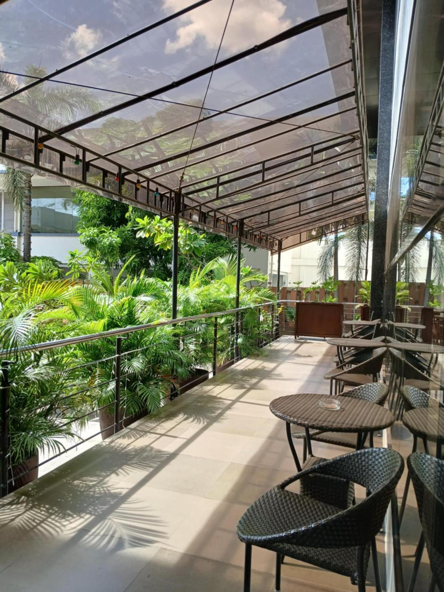 Dohera Hotel Cebu Exterior foto